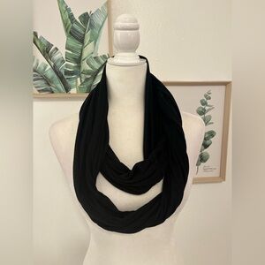 Charlotte Russe Women’s Infinity Scarf